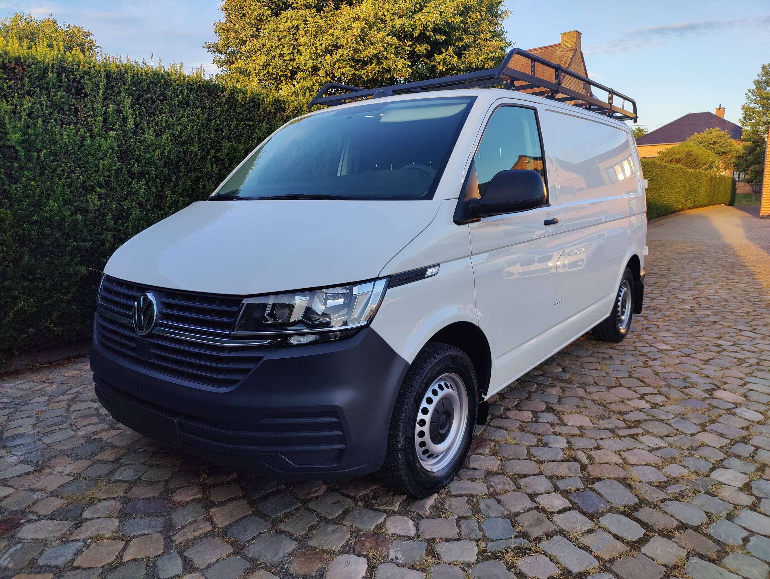 2e41edad-2f05-42bf-a379-8c455adc984a3-volkswagen-t6-1-transporter-2-0-tdi-scr-bmt-eu6d-temp-20260710.jpg