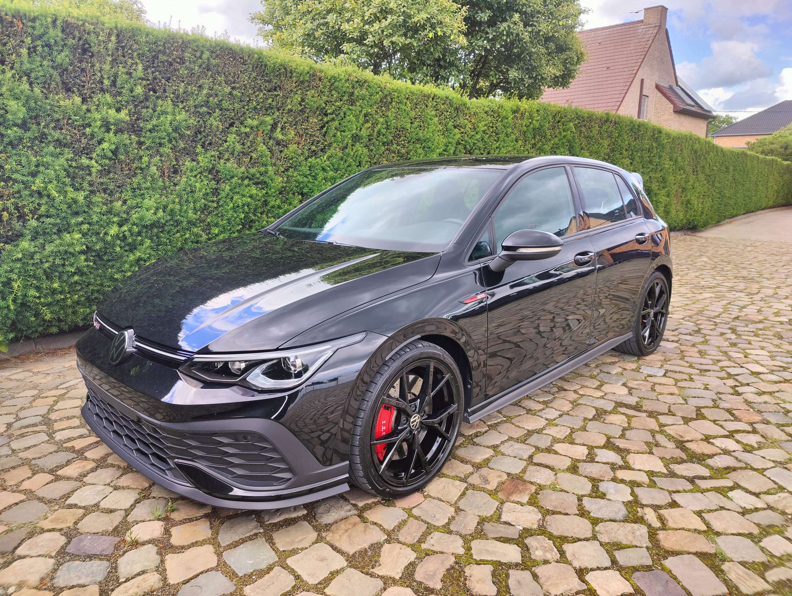 3924bf5f-dc79-459d-9cae-2473961dc0484-volkswagen-golf-gti-golf-2-0-tsi-gti-clubsport-opf-dsg-20260708.jpg
