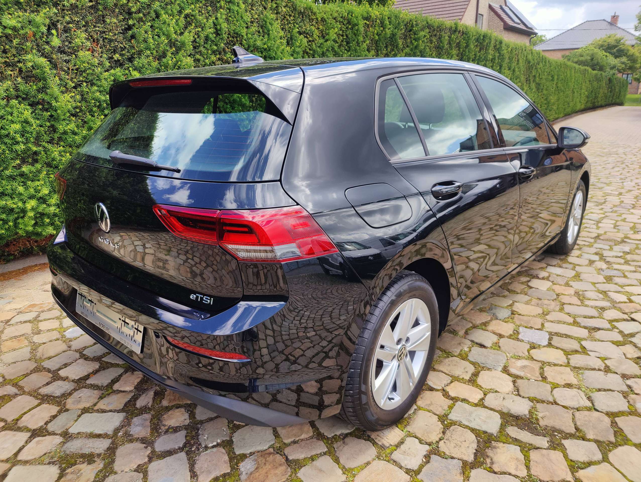 398d81d0-b2a0-4048-bc4b-54fca413f4b37-volkswagen-golf-golf-1-5-etsi-life-business-opf-dsg-20260708.jpg