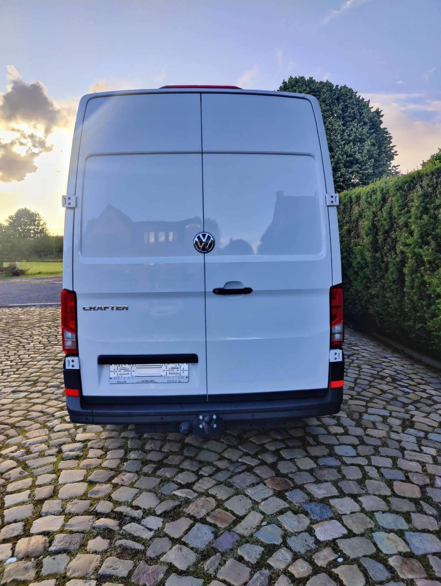 4f412fbd-199f-4868-bfff-2c1828d388df6-volkswagen-crafter-crafter-2-0-cr-tdi-l4h3-navigatieandroid-auto-apple-carplay-20260708.jpg