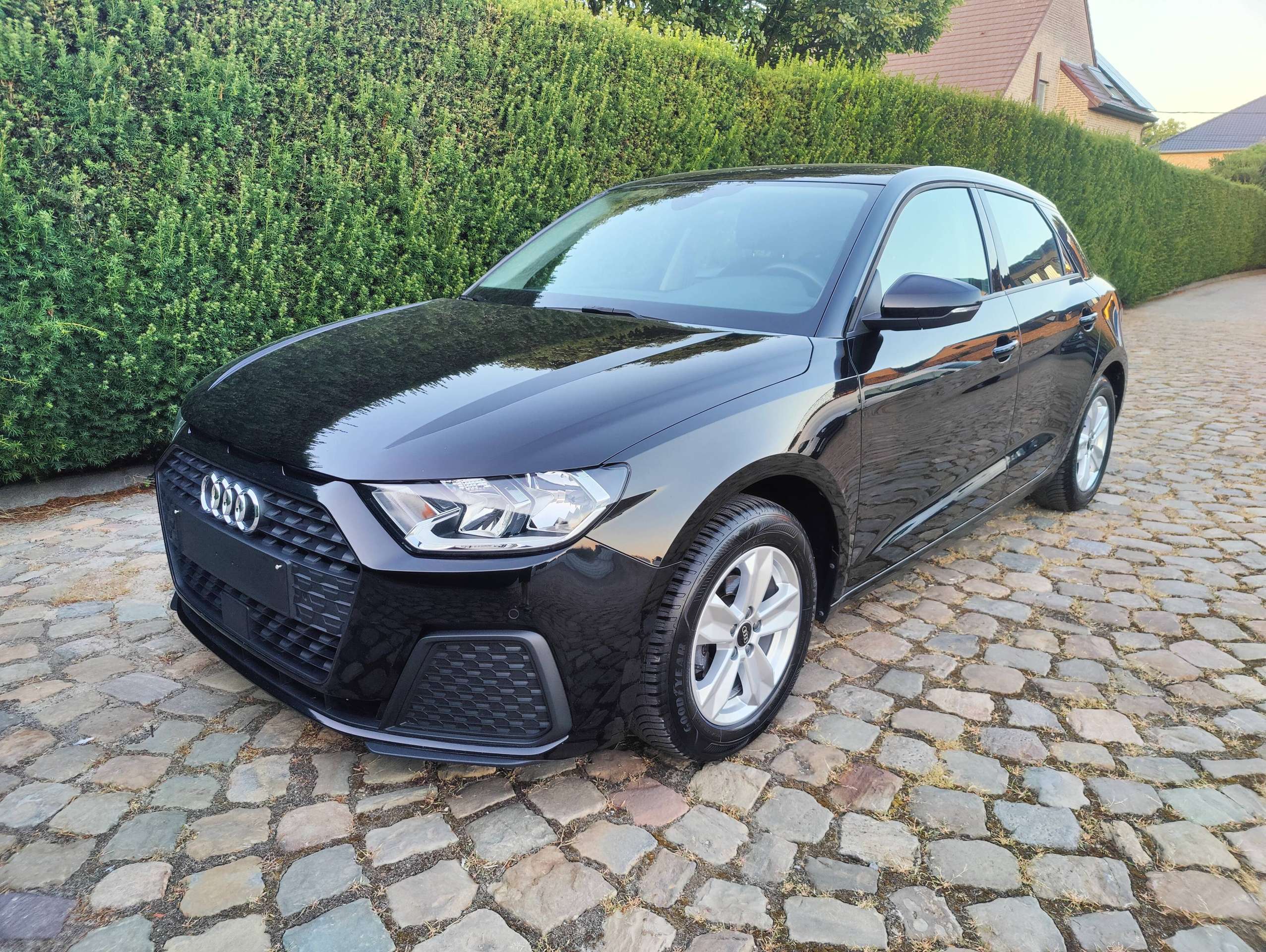 a923de48-974a-4876-9034-f4ad84f79b203-audi-a1-a1-sportback-25-tfsi-eu6ap-parkeercamera-20260716.jpg