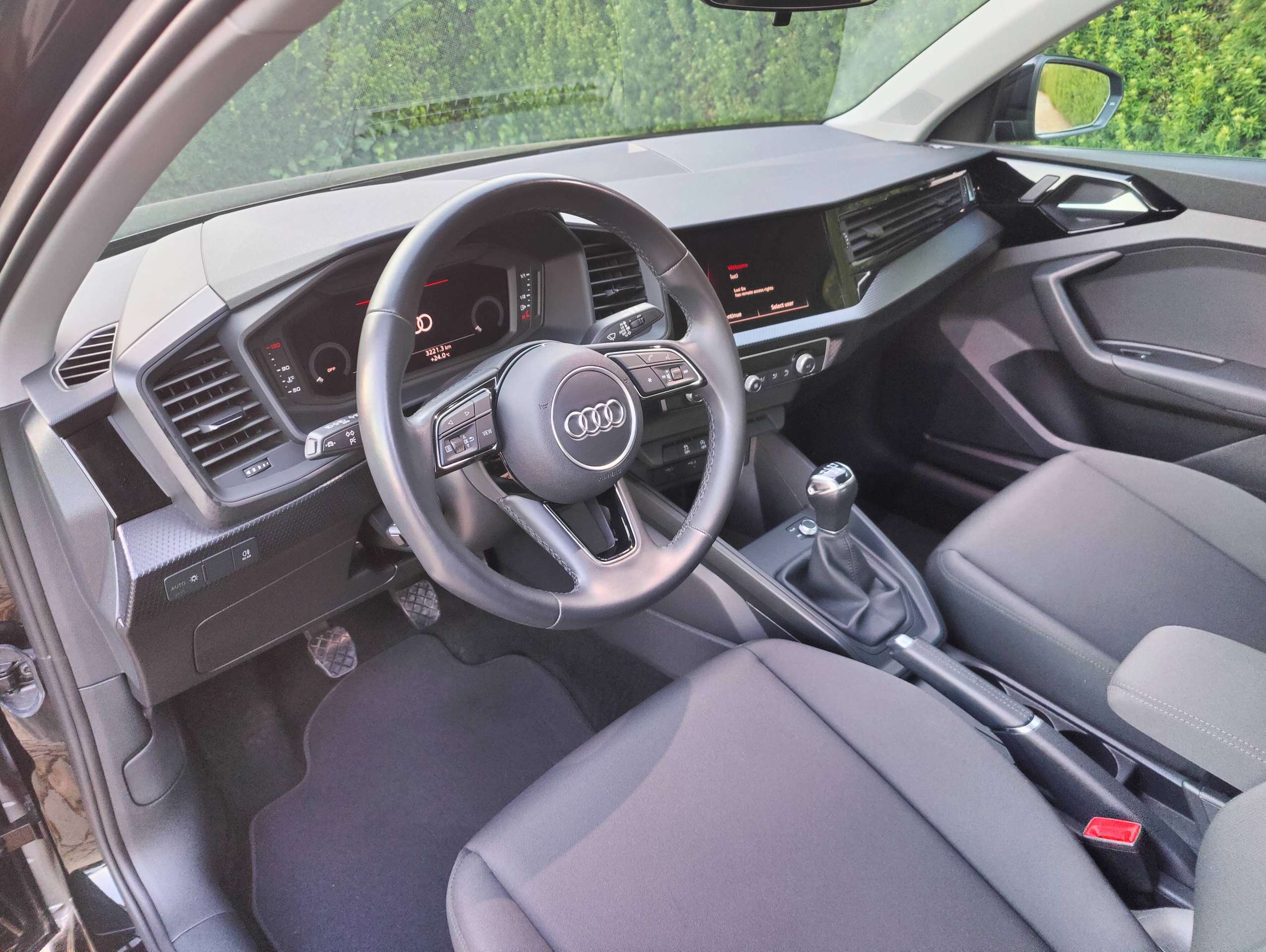 a923de48-974a-4876-9034-f4ad84f79b209-audi-a1-a1-sportback-25-tfsi-eu6ap-parkeercamera-20260716.jpg