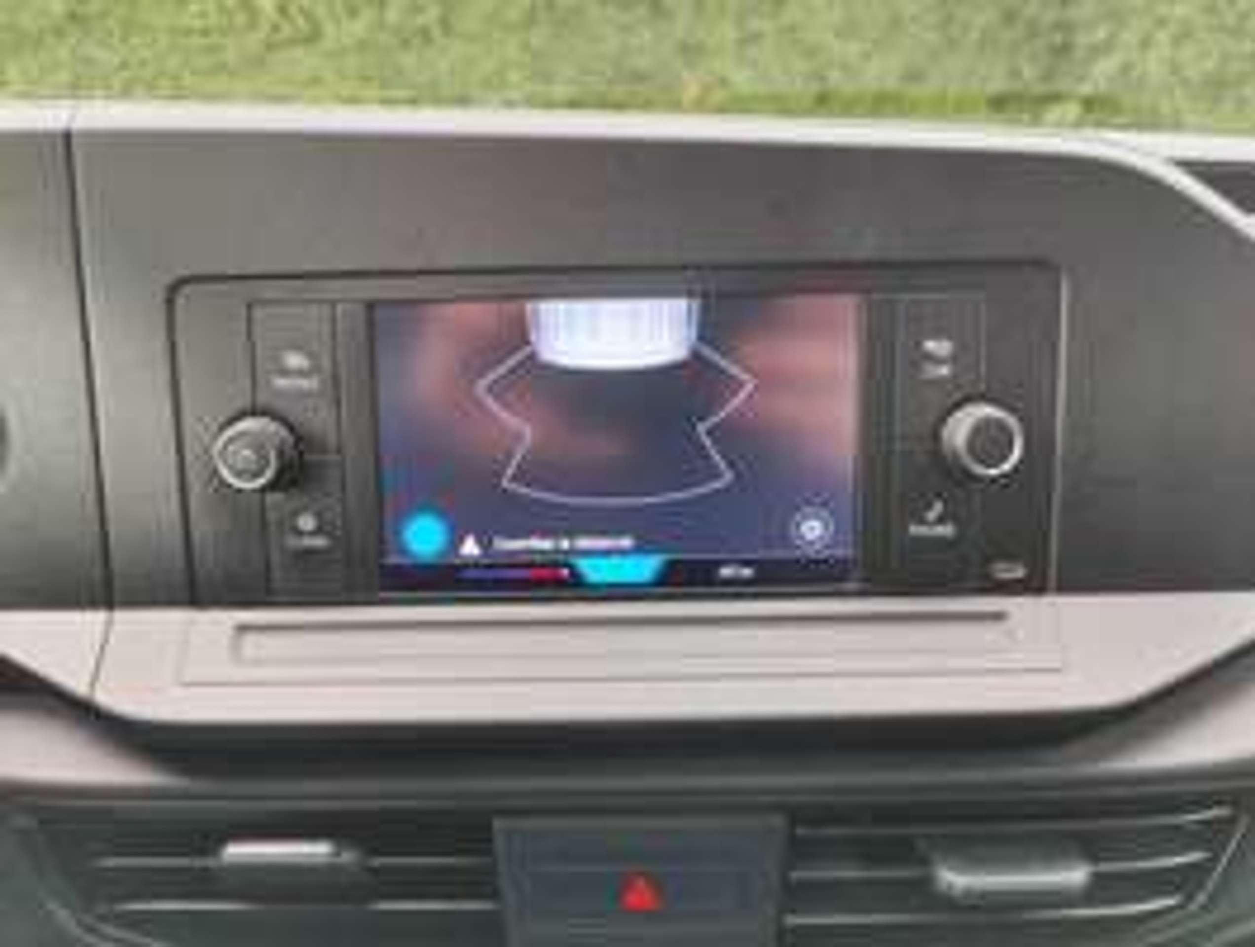 ef2cb7e7-8598-4088-9c8e-fbe6dacb904212-volkswagen-caddy-van-2-0-tdi-financiele-renting-e249-maand-20260708.jpg