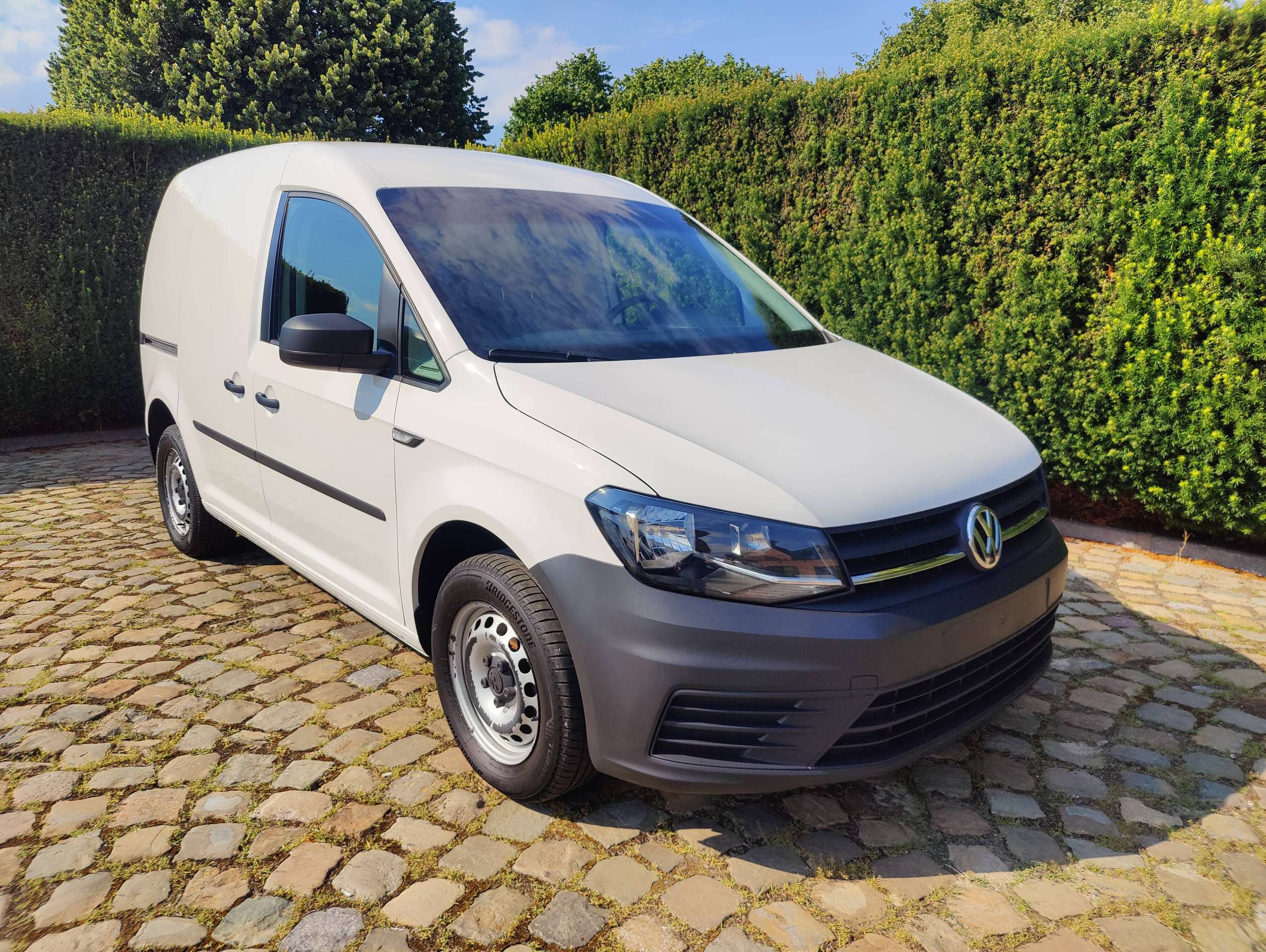 f4734703-4e55-42eb-9661-e9b1f57a430e1-volkswagen-caddy-2-0-tdi-20260708.jpg