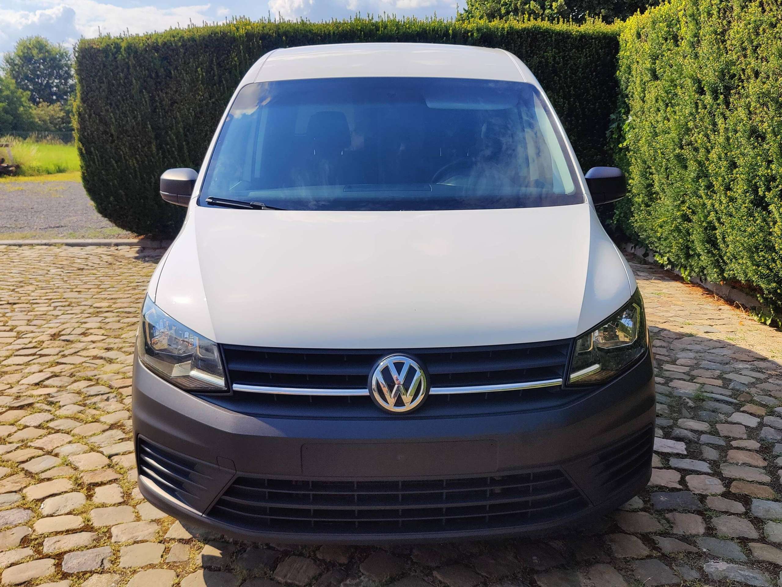 f4734703-4e55-42eb-9661-e9b1f57a430e2-volkswagen-caddy-2-0-tdi-20260708.jpg