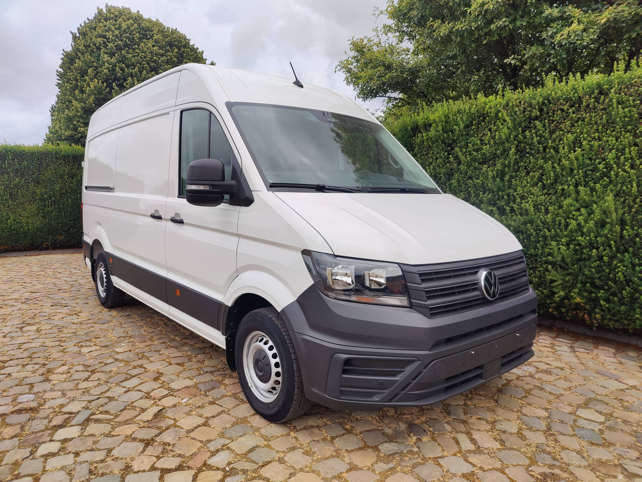 f657cfaa-b2d2-4732-86ca-f10a68daaf171-volkswagen-crafter-crafter-2-0-cr-tdi-l3h3-20260722.jpg