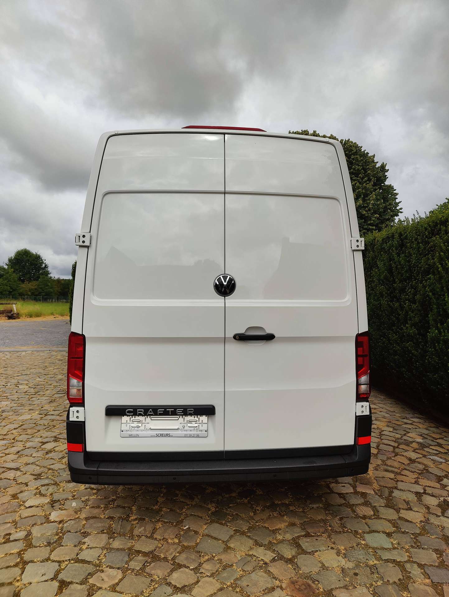 f657cfaa-b2d2-4732-86ca-f10a68daaf176-volkswagen-crafter-crafter-2-0-cr-tdi-l3h3-20260722.jpg