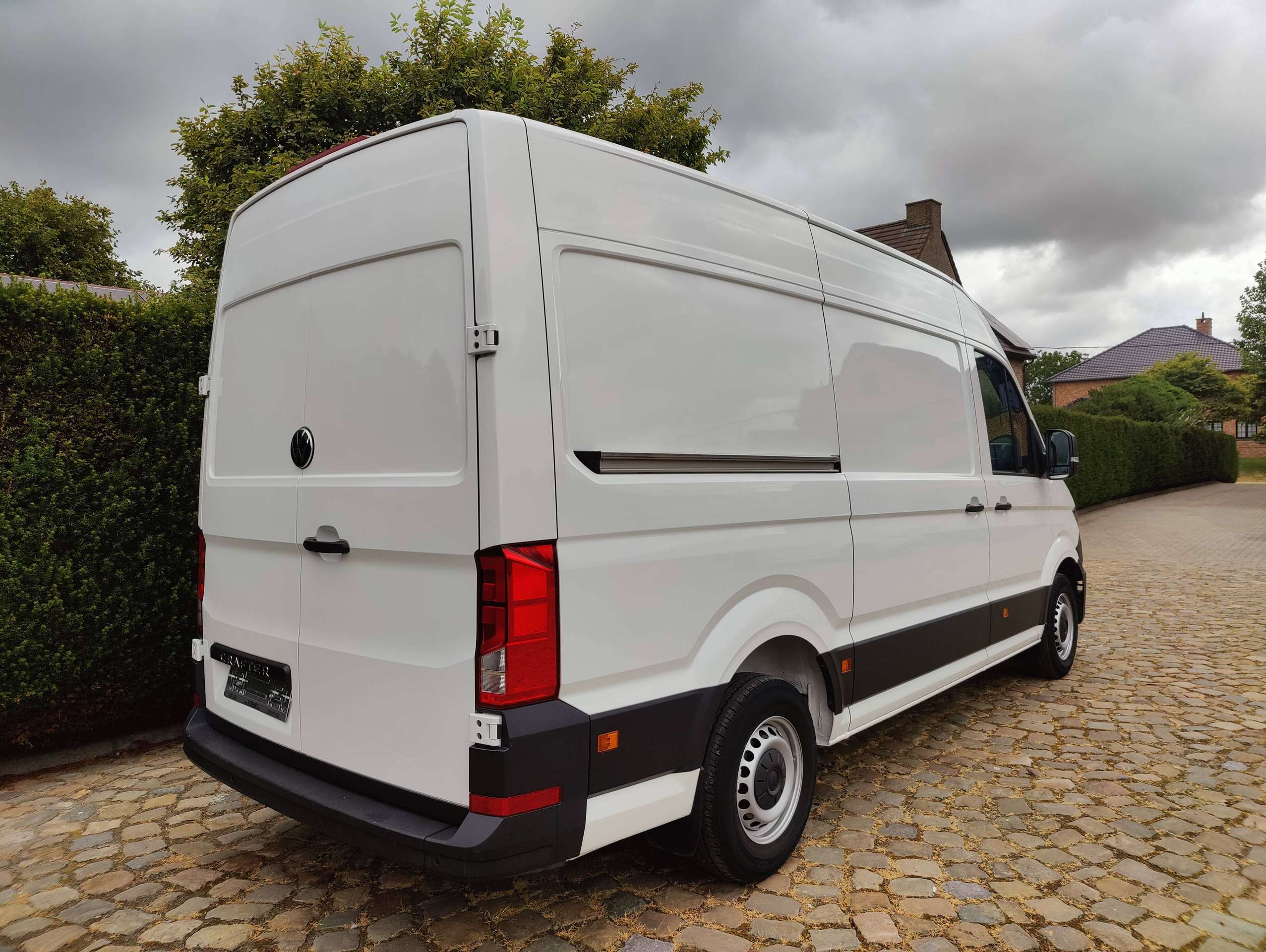 f657cfaa-b2d2-4732-86ca-f10a68daaf177-volkswagen-crafter-crafter-2-0-cr-tdi-l3h3-20260722.jpg