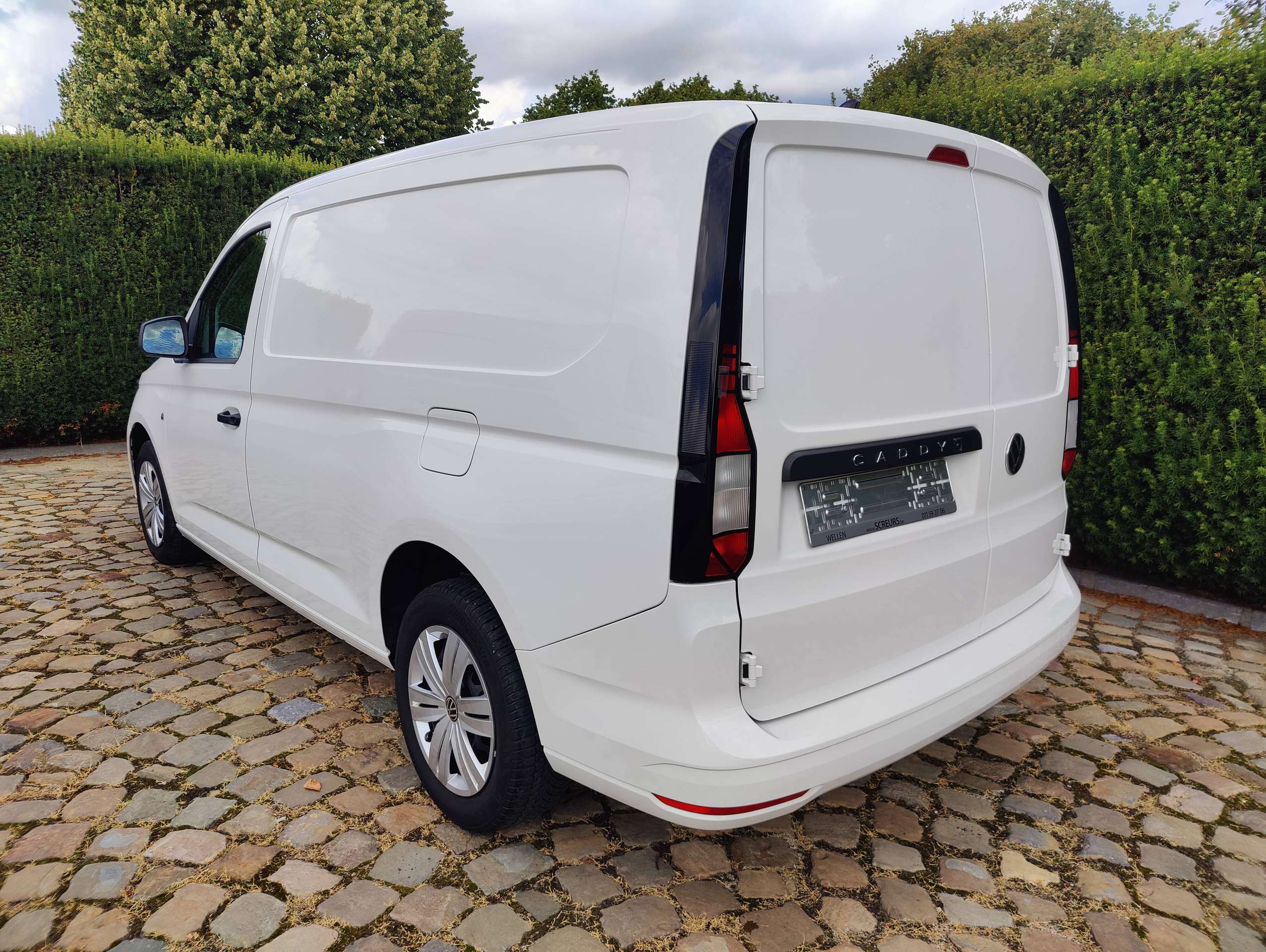 08281777-d065-4703-8823-5cb621fb080d5-volkswagen-caddy-1-5-tsi-maxi-dsg-20260822.jpg