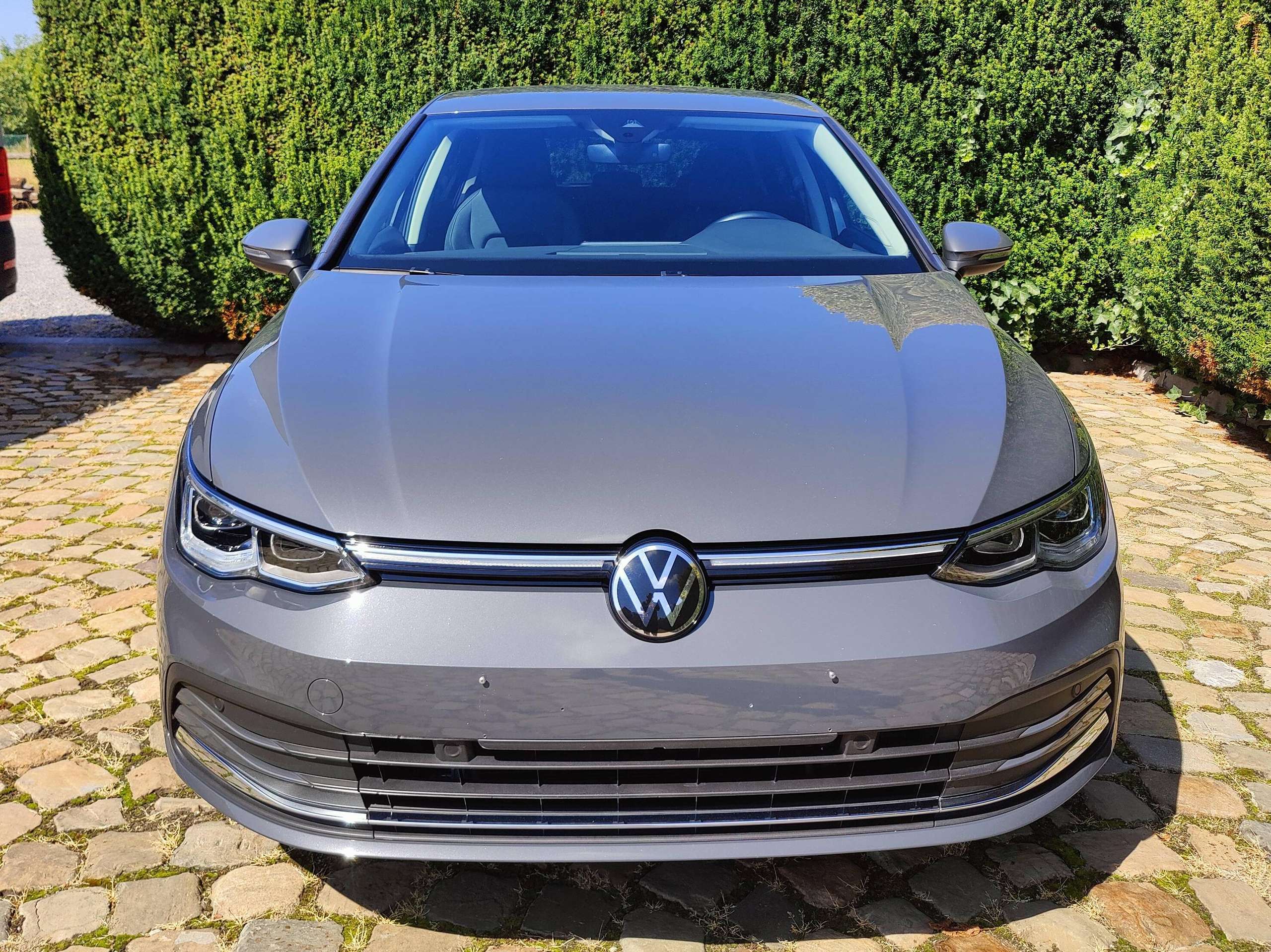 44fb9381-3835-4bb1-a014-acf1202113cc2-volkswagen-golf-viii-1-5-etsi-act-style-20260828.jpg