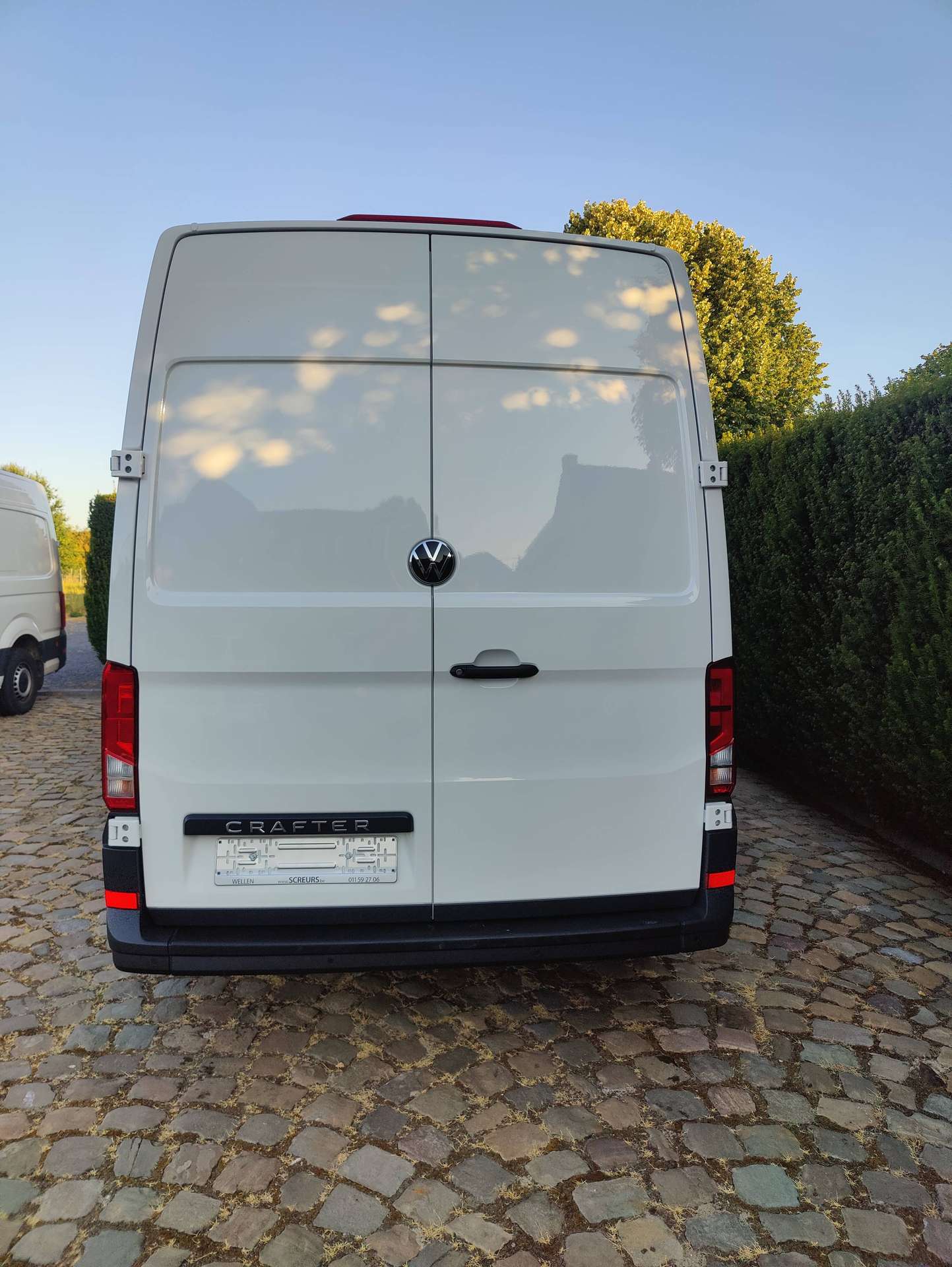 84737104-4534-467f-a552-c48b272aa0d75-volkswagen-crafter-crafter-2-0-cr-tdi-l3h3-20260820.jpg