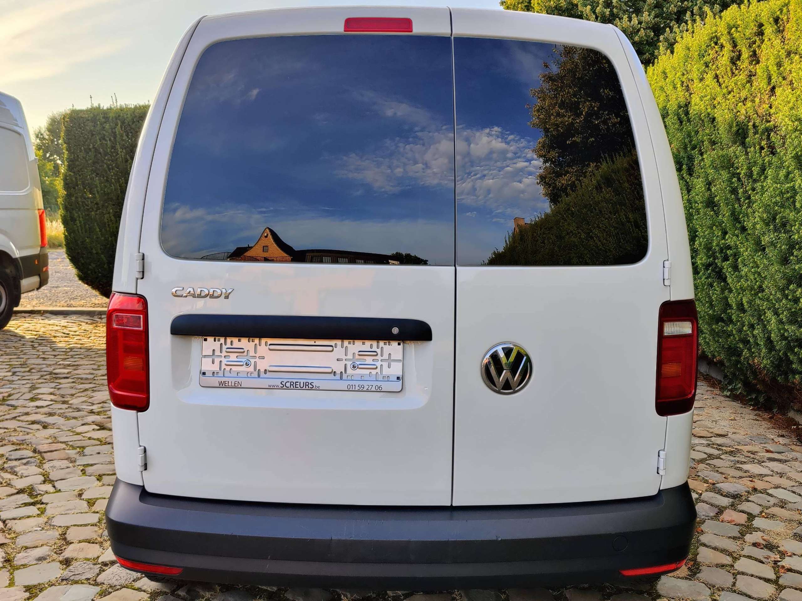 b02e4d02-7a1e-46d6-aeb5-76919765b3cc6-volkswagen-caddy-2-0-cr-tdi-scr-eu6-20260825.jpg