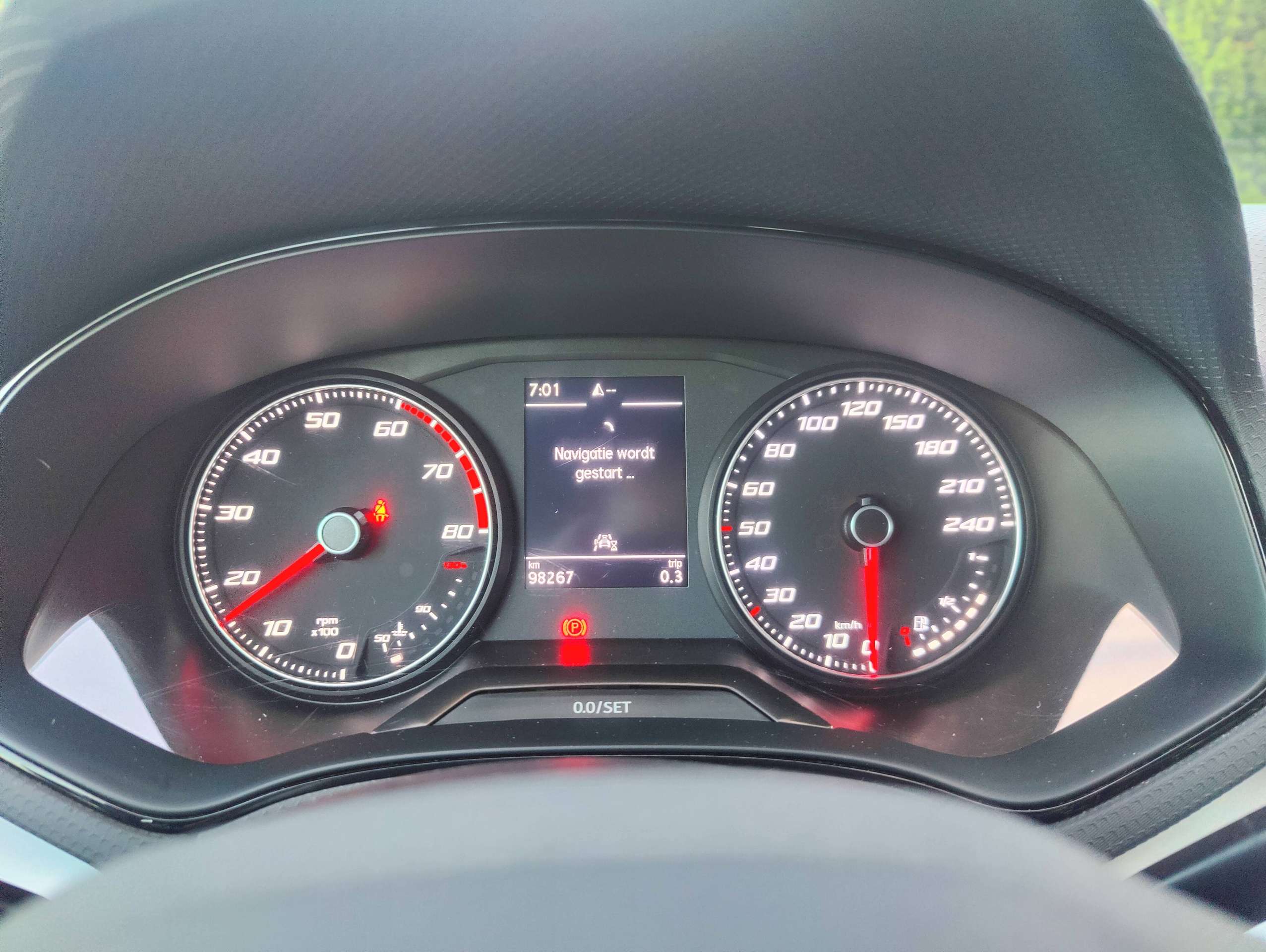bf05b306-d421-4462-87d9-a117c5d527b215-seat-arona-arona-1-0-tsi-style-20260808.jpg