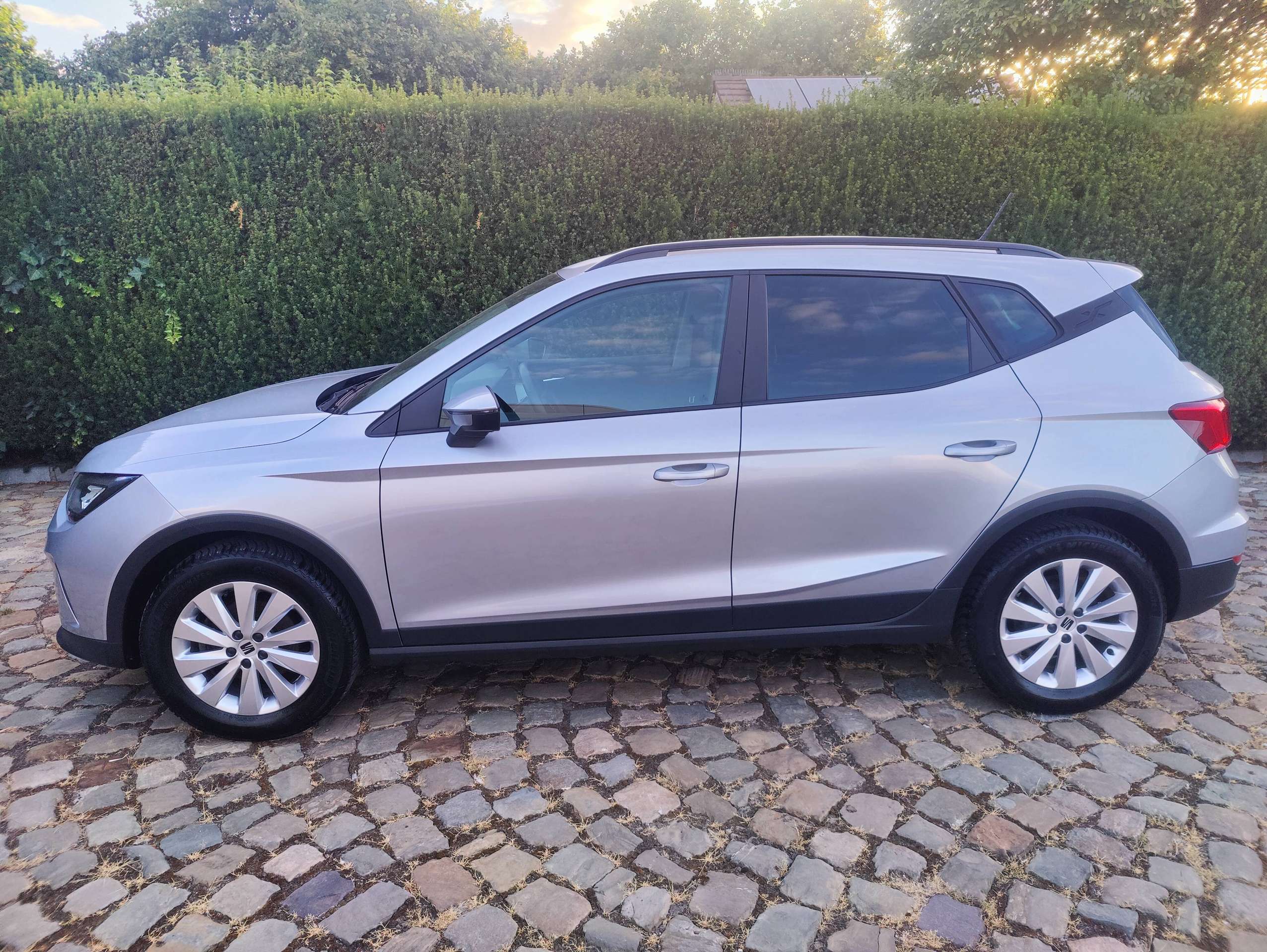 bf05b306-d421-4462-87d9-a117c5d527b24-seat-arona-arona-1-0-tsi-style-20260808.jpg