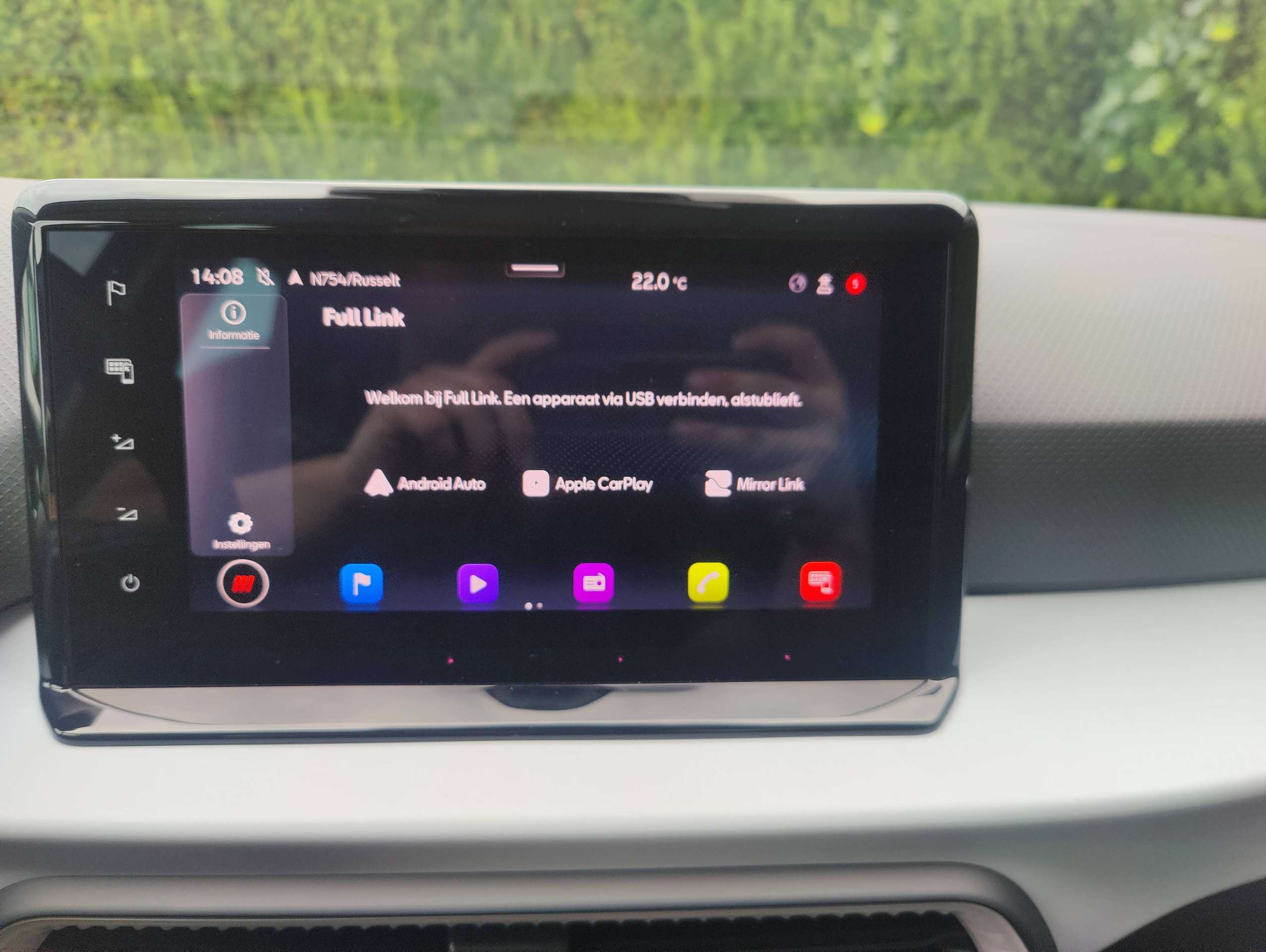 c99efad8-766c-4f1d-a118-40fe0d6739b017-seat-arona-arona-1-0-tsi-move-navi-full-link-20260808.jpg