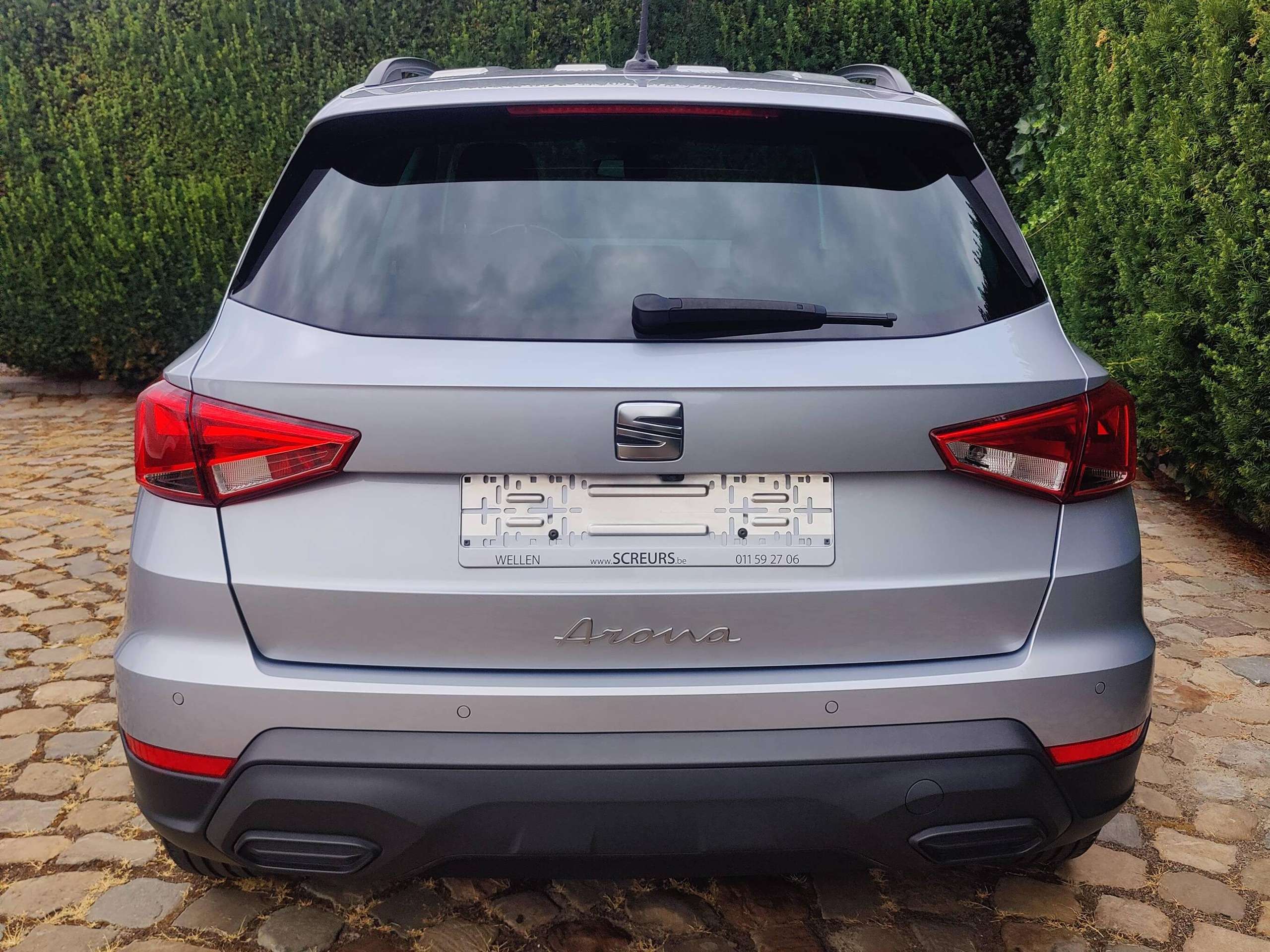 c99efad8-766c-4f1d-a118-40fe0d6739b06-seat-arona-arona-1-0-tsi-move-navi-full-link-20260808.jpg
