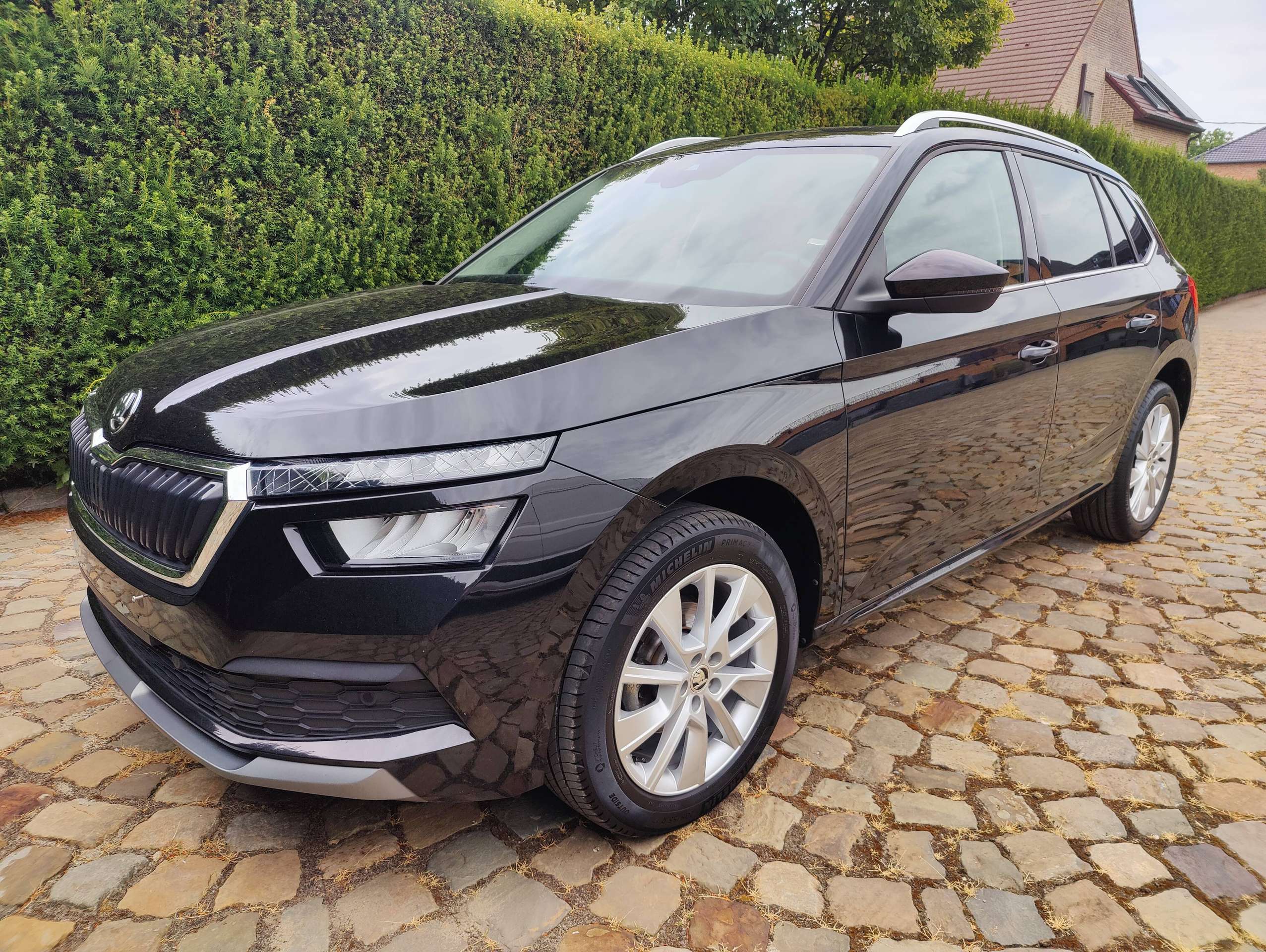 d4de658e-25cd-466a-b7fe-f3cf8e6dfe311-skoda-kamiq-kamiq-1-0-tsi-clever-dsg-20260808.jpg