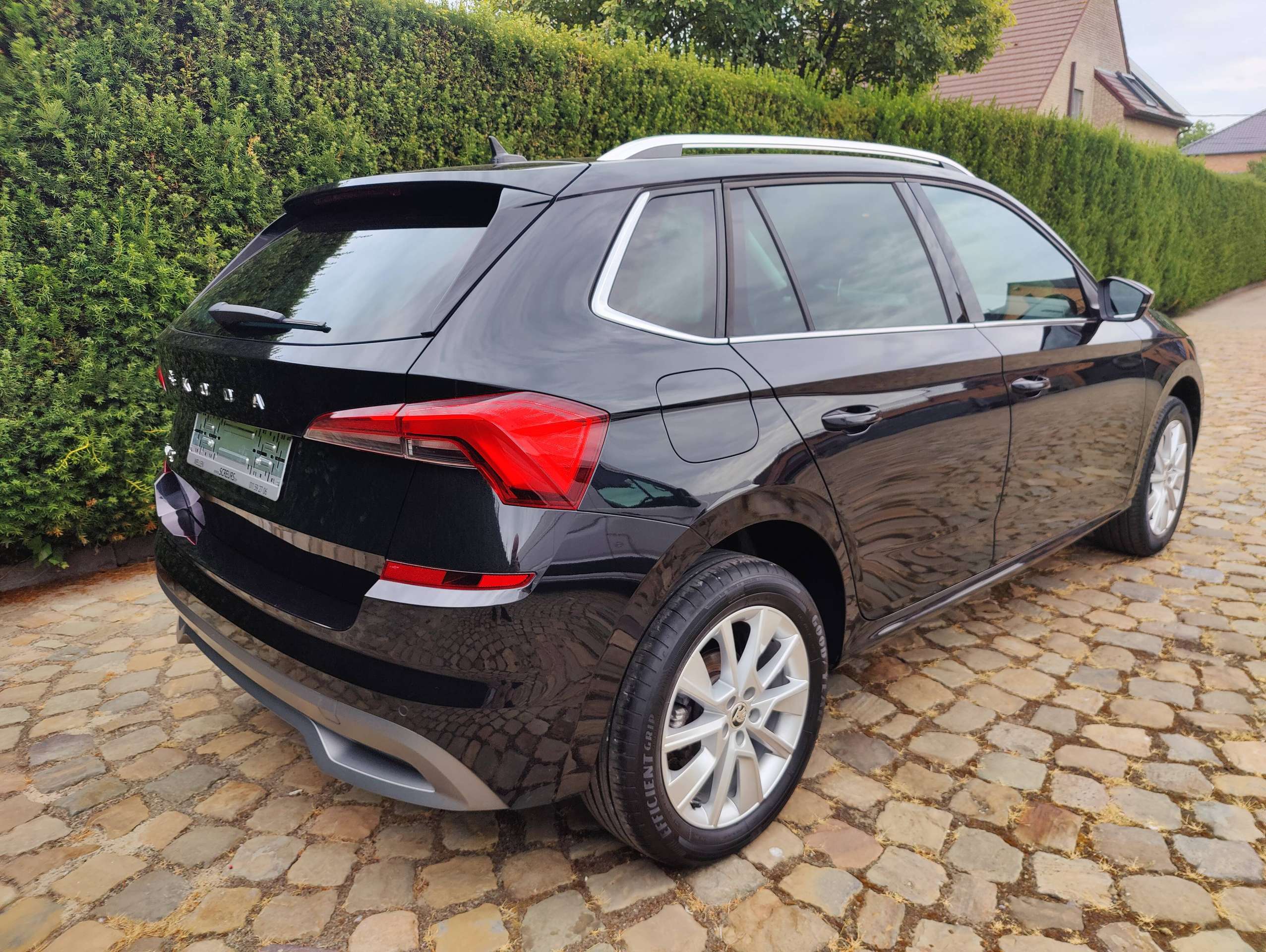 d4de658e-25cd-466a-b7fe-f3cf8e6dfe315-skoda-kamiq-kamiq-1-0-tsi-clever-dsg-20260808.jpg