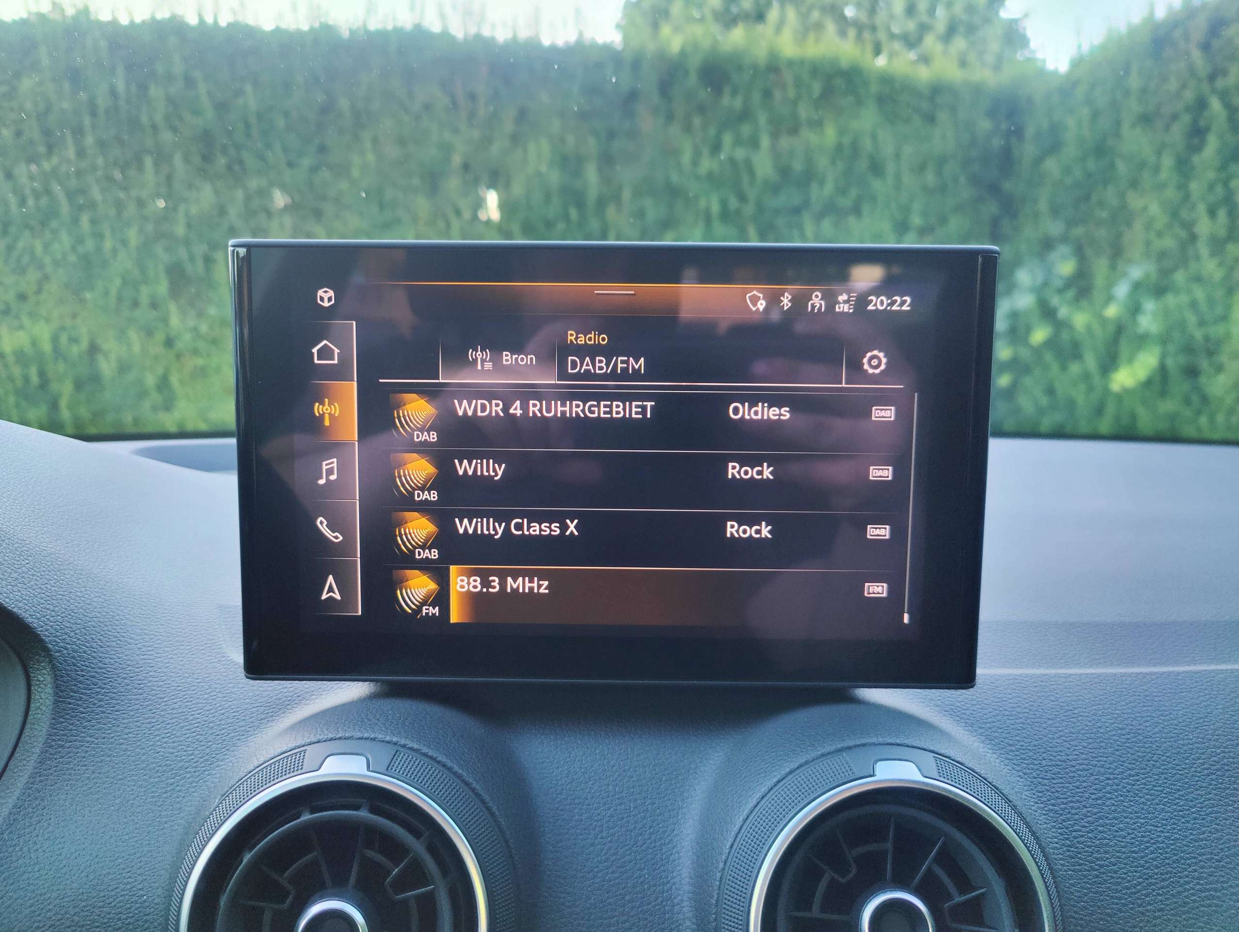 e9de96cf-d4e3-4f6e-befb-d4e6ad1862b114-audi-q2-q2-35-tfsi-business-edition-advanced-prestige-s-tronic-business-edition-advanced-20260822.jpg