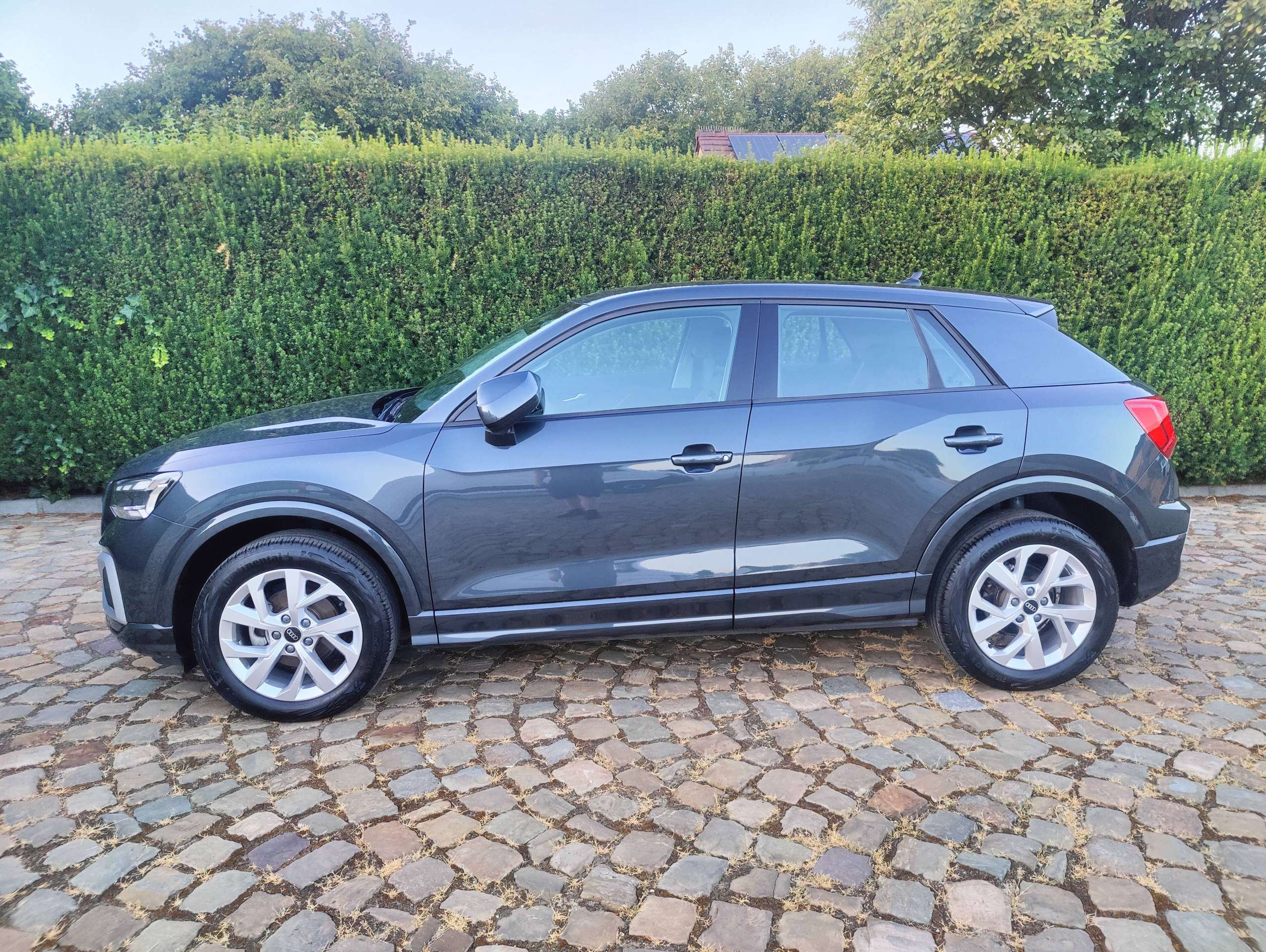 e9de96cf-d4e3-4f6e-befb-d4e6ad1862b14-audi-q2-q2-35-tfsi-business-edition-advanced-prestige-s-tronic-business-edition-advanced-20260822.jpg