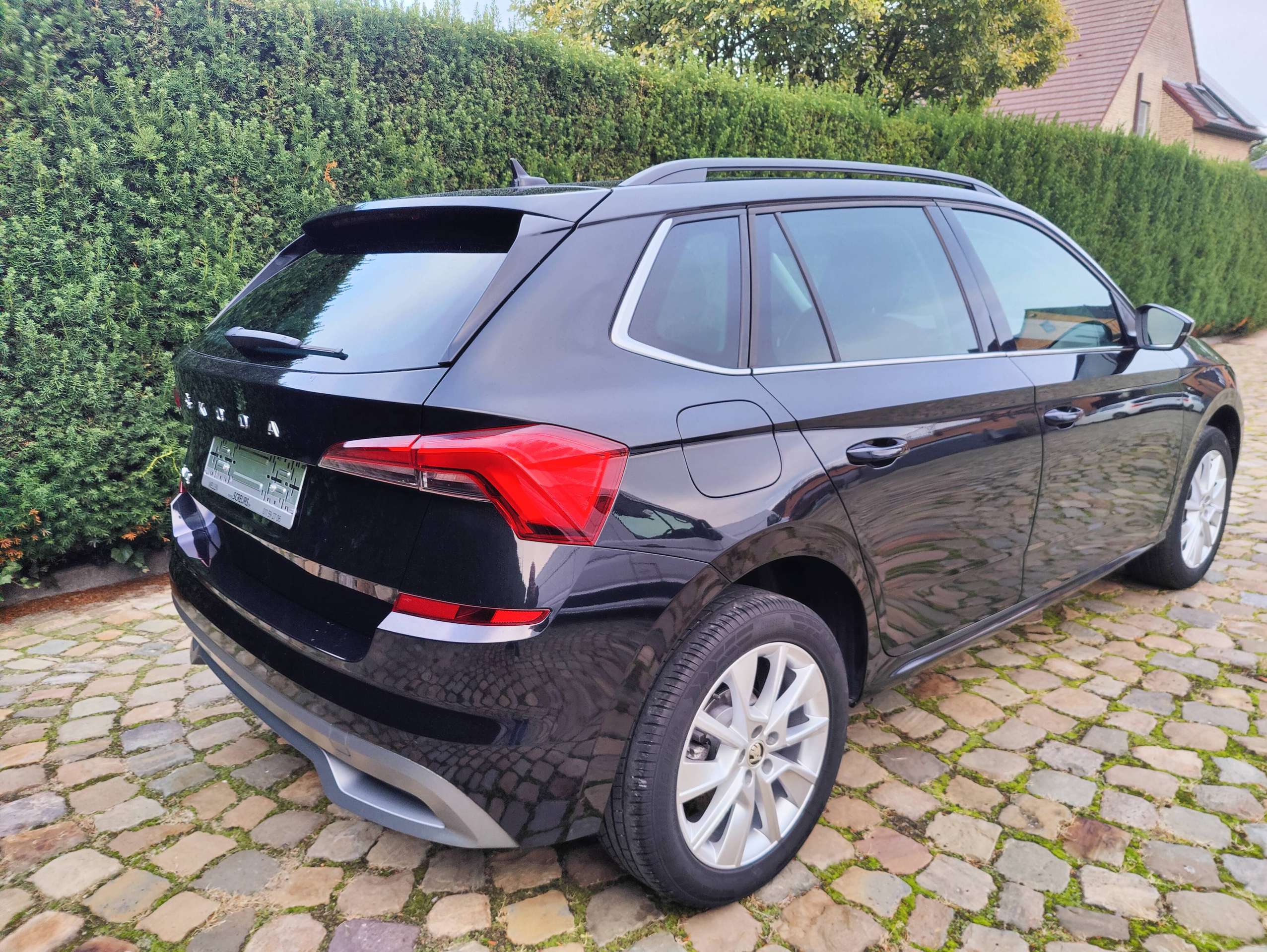 2a01a9aa-8985-4392-b7b1-7833a3f543587-skoda-kamiq-kamiq-1-0-tsi-clever-dsg-20260912.jpg