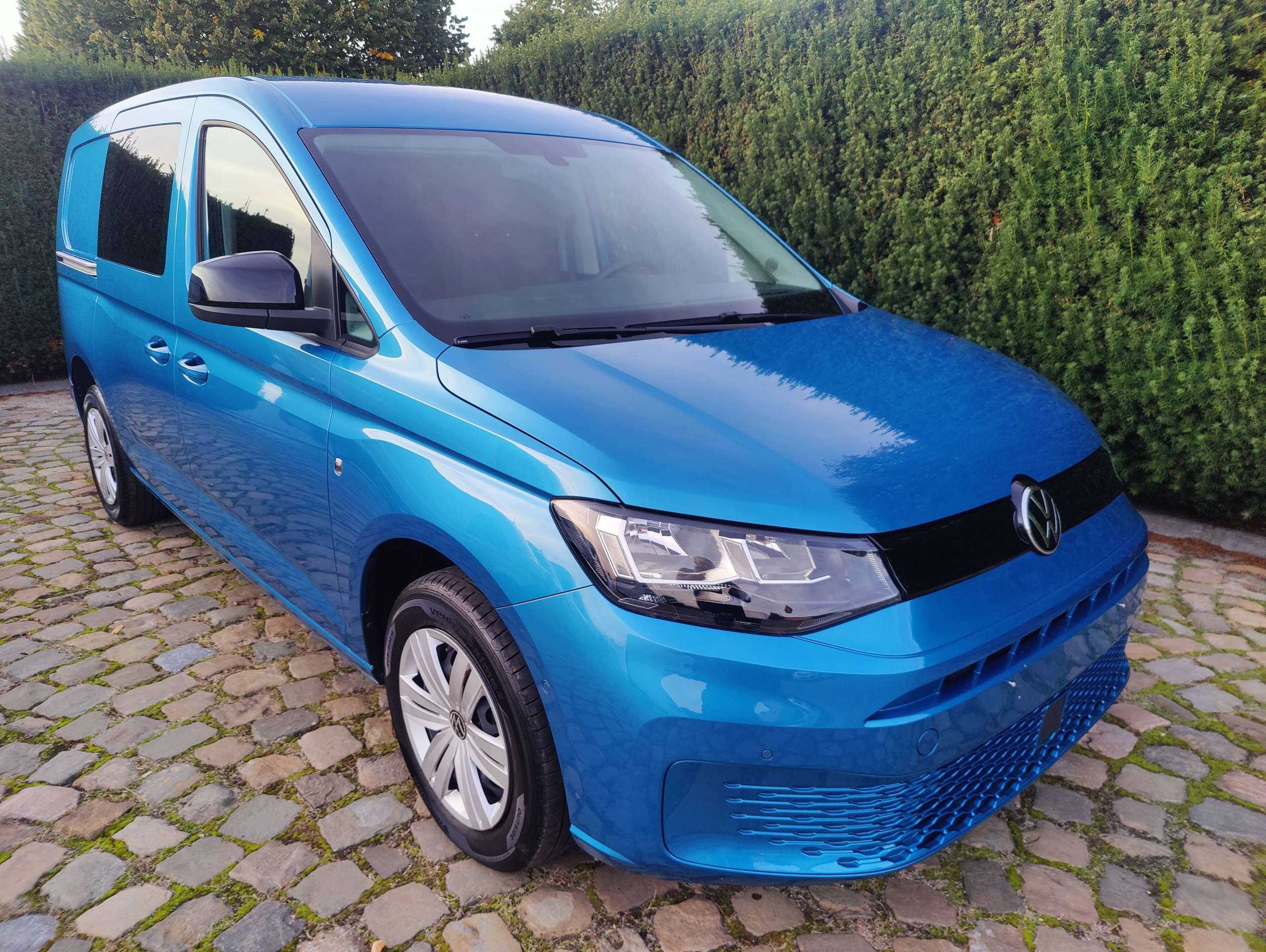 ab43202f-9d6e-447a-8776-c6ace4ef04341-volkswagen-caddy-2-0-tdi-maxi-dsg-20260926.jpg