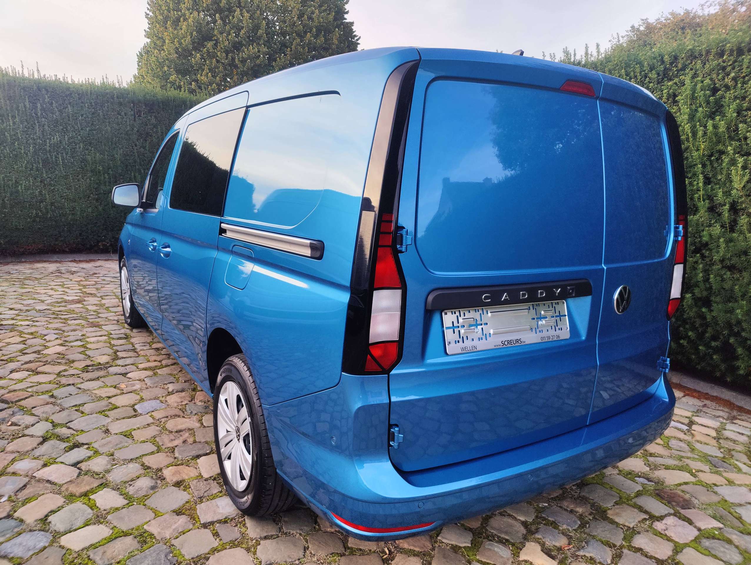 ab43202f-9d6e-447a-8776-c6ace4ef04345-volkswagen-caddy-2-0-tdi-maxi-dsg-20260926.jpg