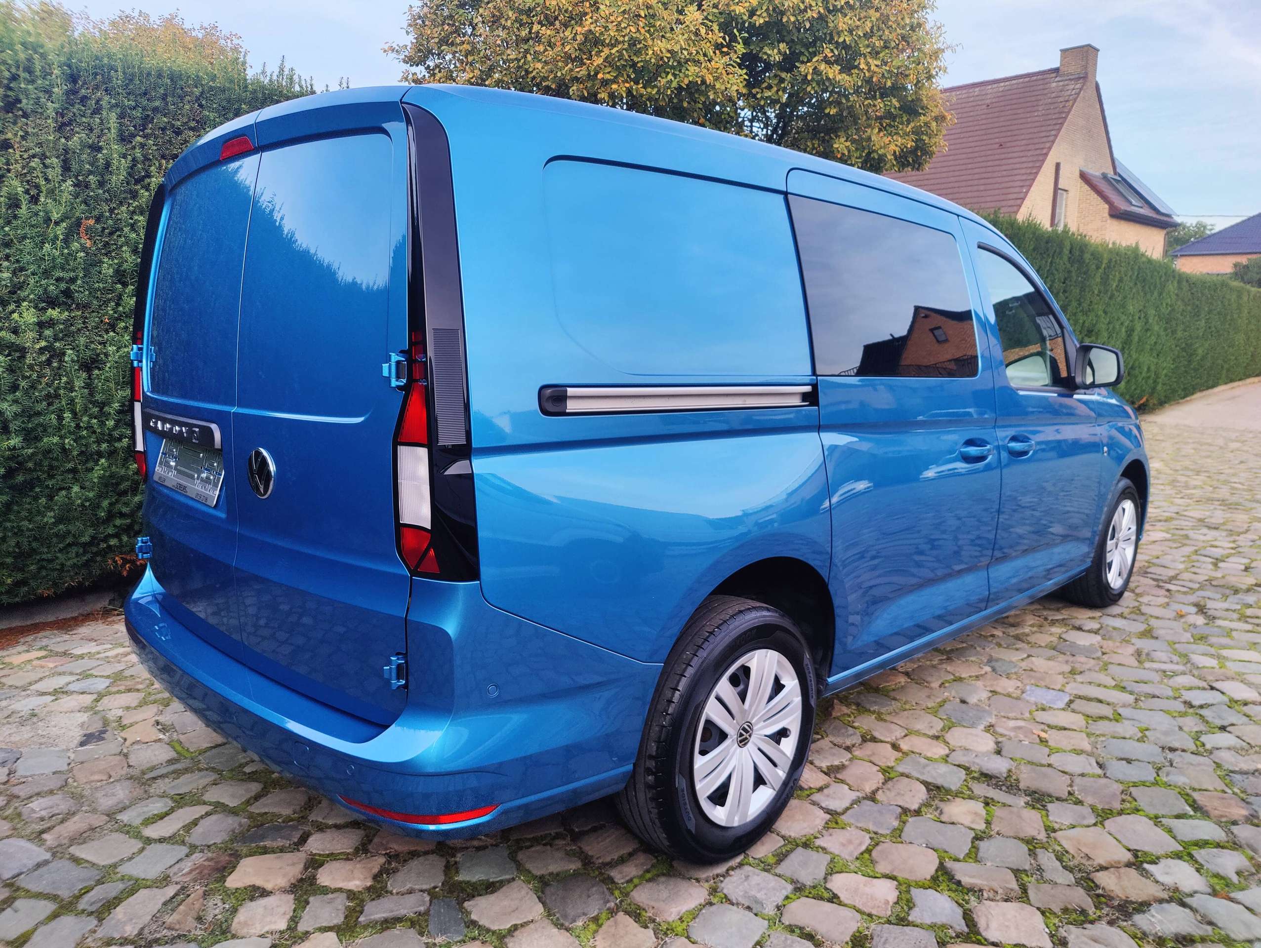 ab43202f-9d6e-447a-8776-c6ace4ef04347-volkswagen-caddy-2-0-tdi-maxi-dsg-20260926.jpg