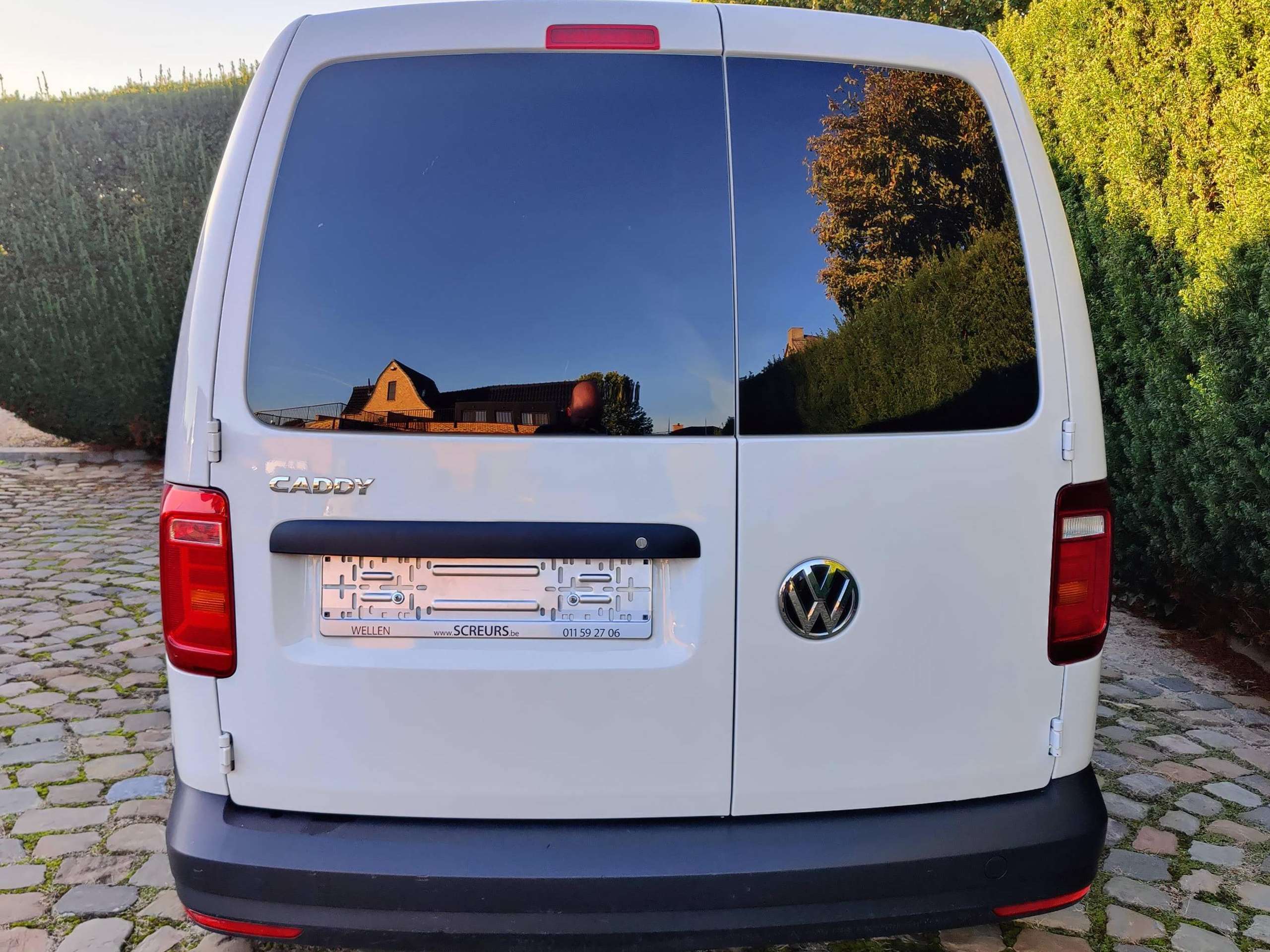 b95fc577-bb38-4a96-9a00-e205842138a86-volkswagen-caddy-2-0-cr-tdi-scr-netto-11529btw-20260922.jpg