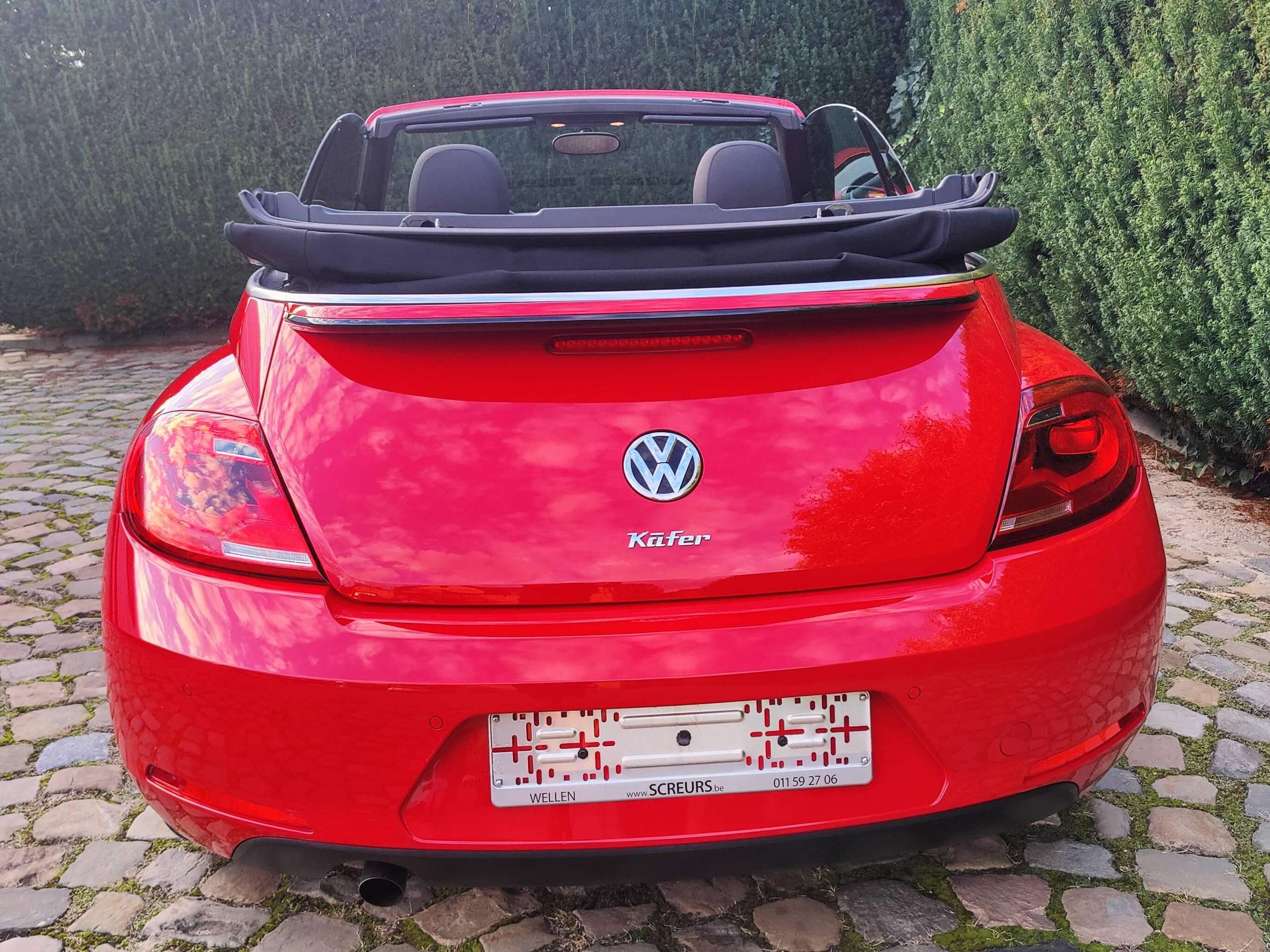 f6655673-ca74-40c7-b8f0-54574058a36d6-volkswagen-beetle-beetle-cabriolet-1-2-tsi-20260924.jpg