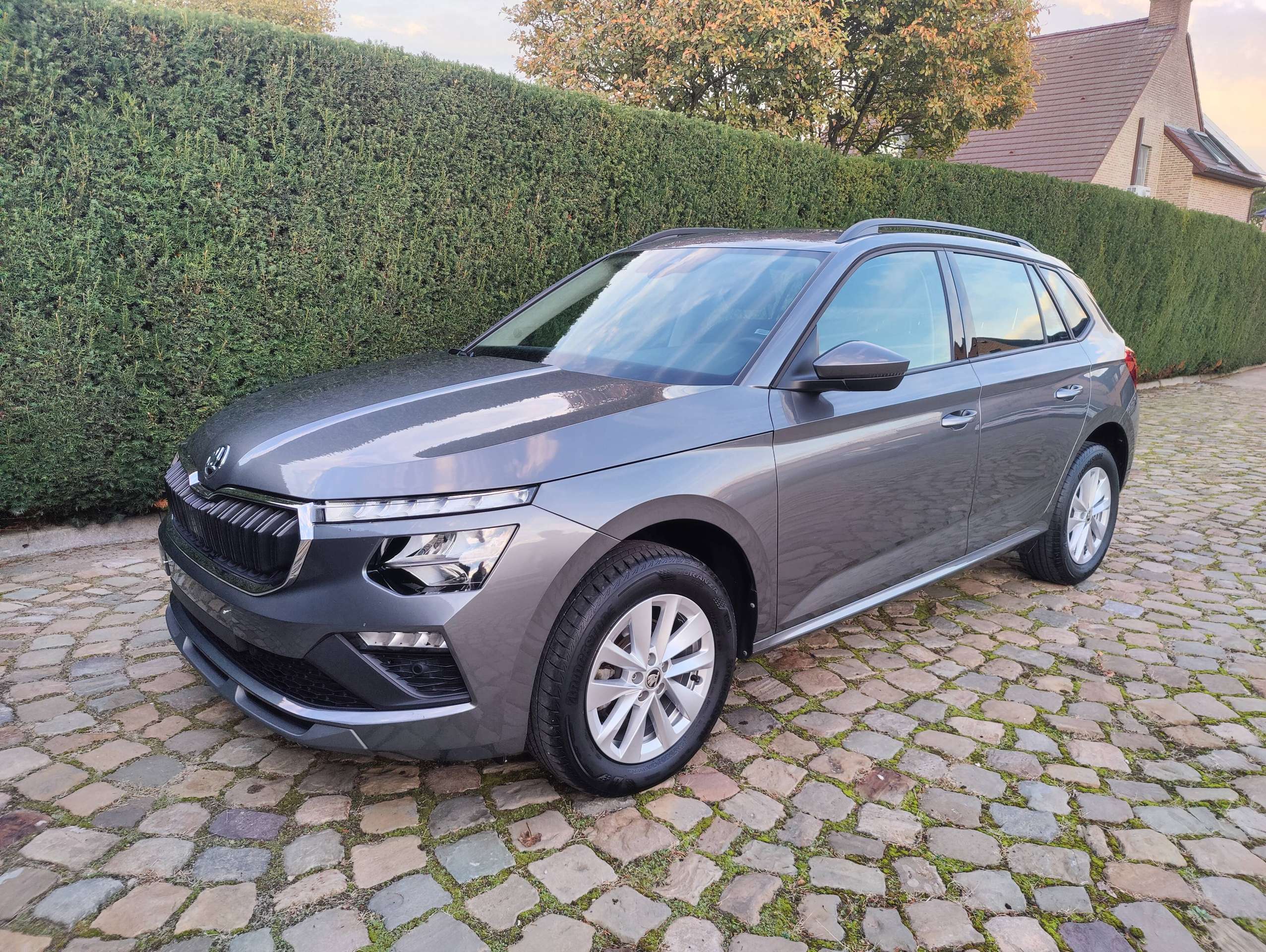 0683ce1b-f67c-4e29-ba73-e5b500dadc043-skoda-kamiq-kamiq-1-0-tsi-corporate-dsg-corporate-20261003.jpg