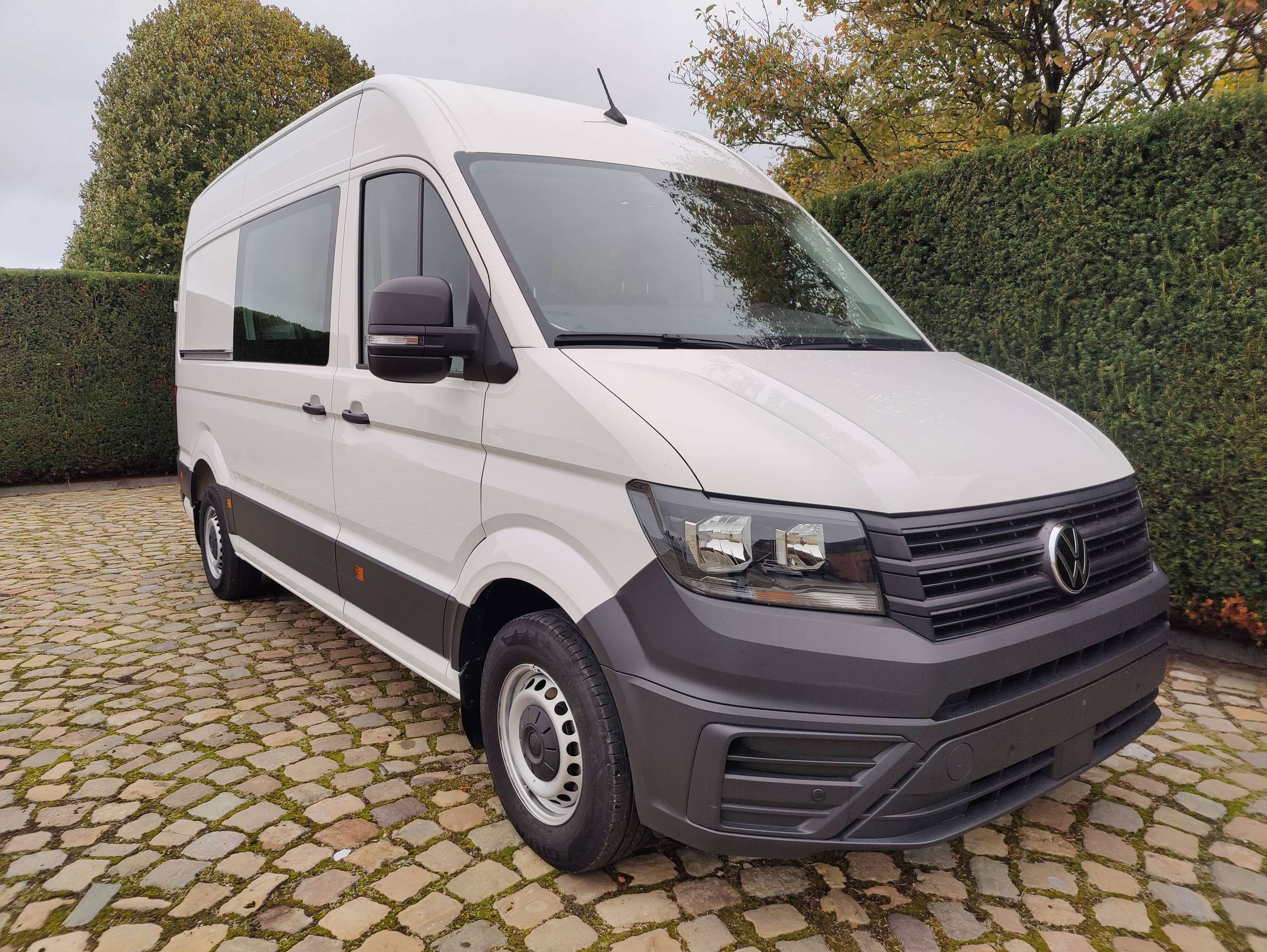 f784f39e-b004-4eb6-a132-5a50930e0ee21-volkswagen-crafter-crafter-2-0-cr-tdi-l3-7-plaatsen-20261010.jpg
