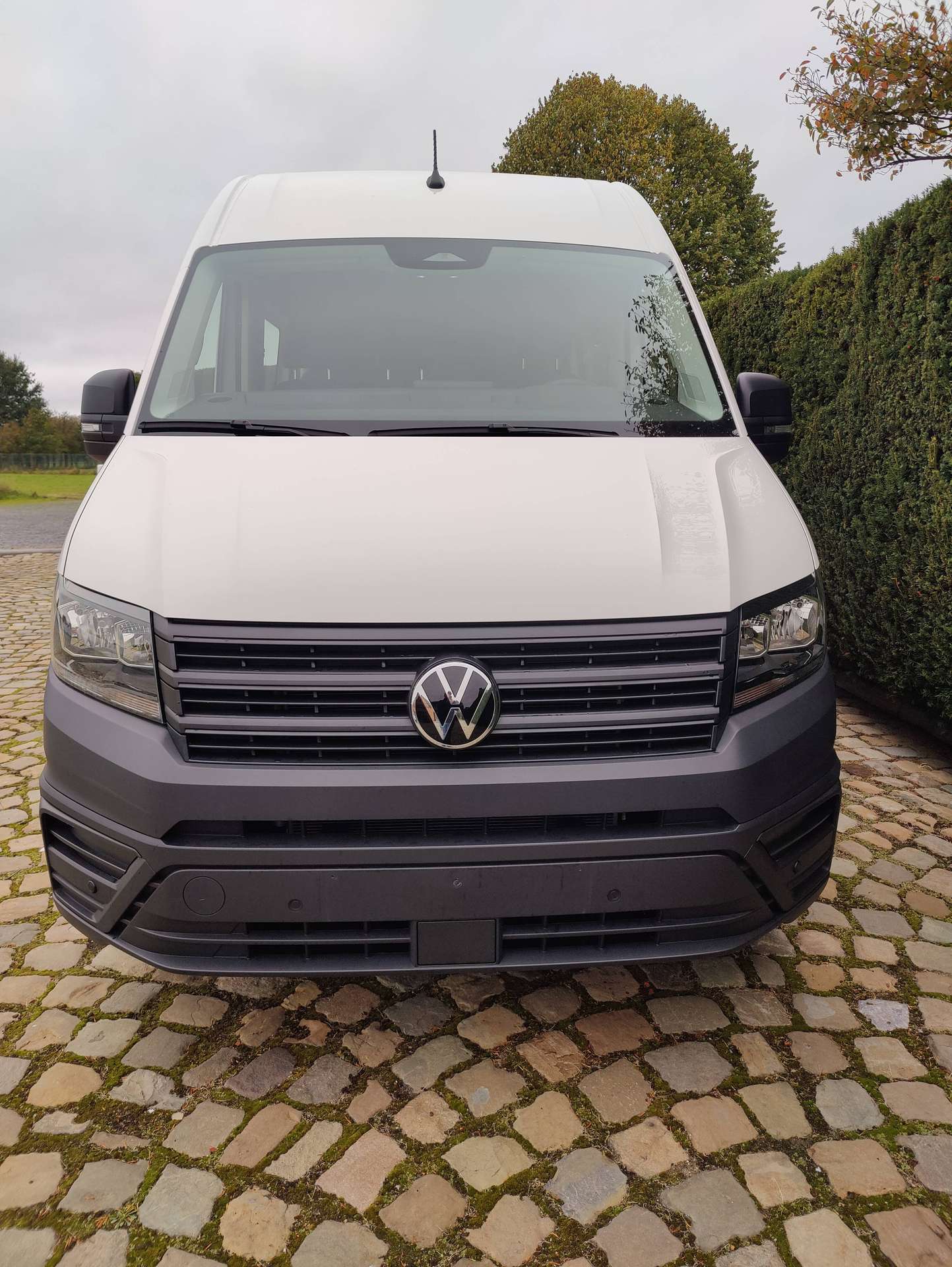 f784f39e-b004-4eb6-a132-5a50930e0ee22-volkswagen-crafter-crafter-2-0-cr-tdi-l3-7-plaatsen-20261010.jpg