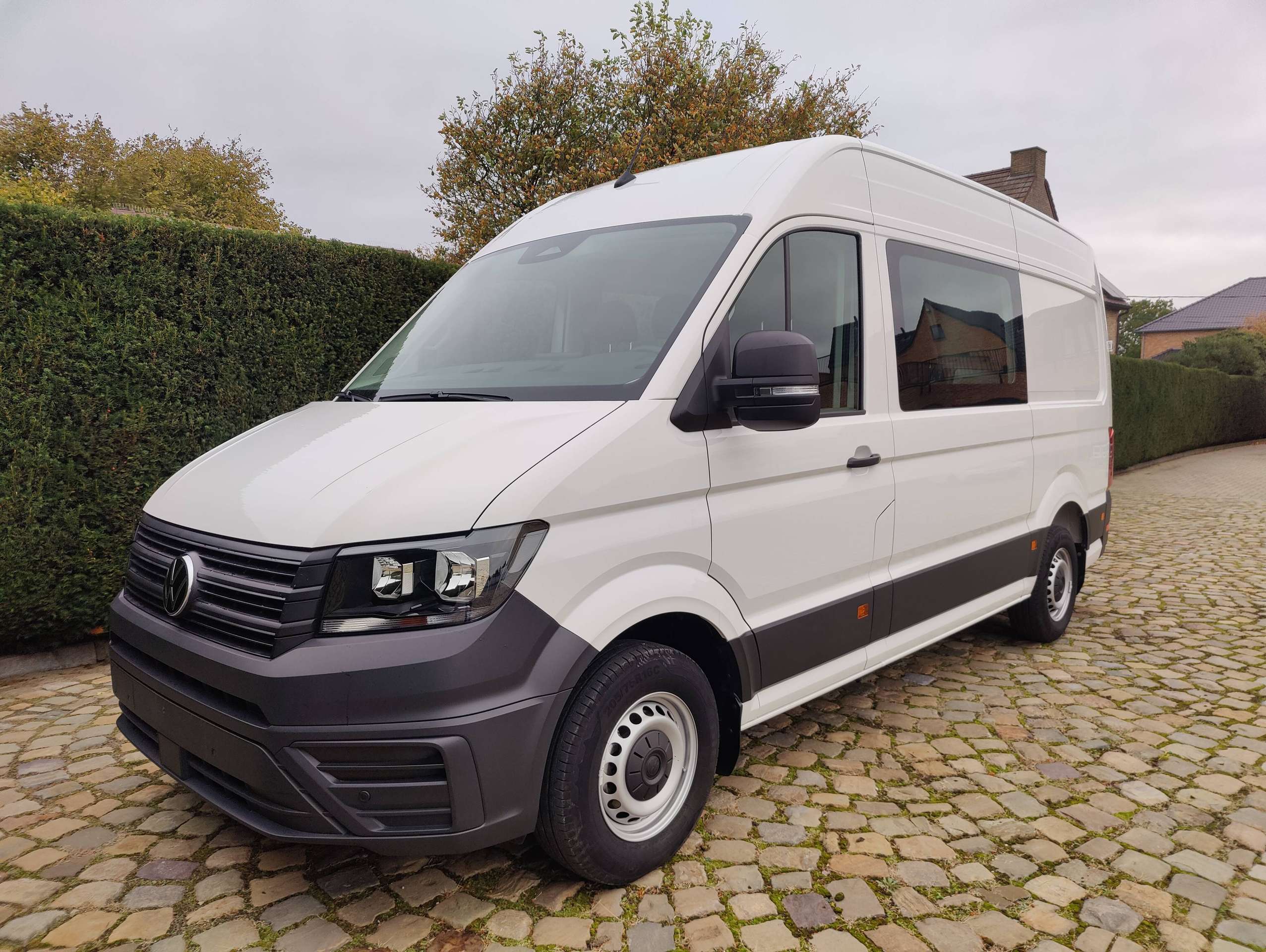 f784f39e-b004-4eb6-a132-5a50930e0ee23-volkswagen-crafter-crafter-2-0-cr-tdi-l3-7-plaatsen-20261010.jpg
